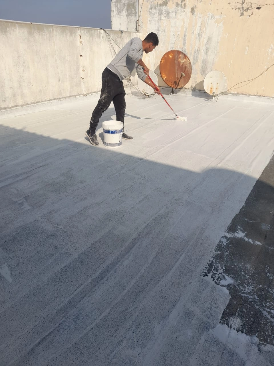 شركة كشف التسريبات بالدمام - عزل الأسطح